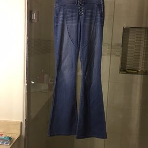 Bebe jeans sz 29